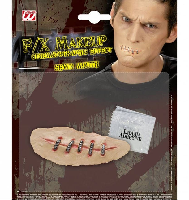 Horroraccessoires: Dichtgenaaide mond